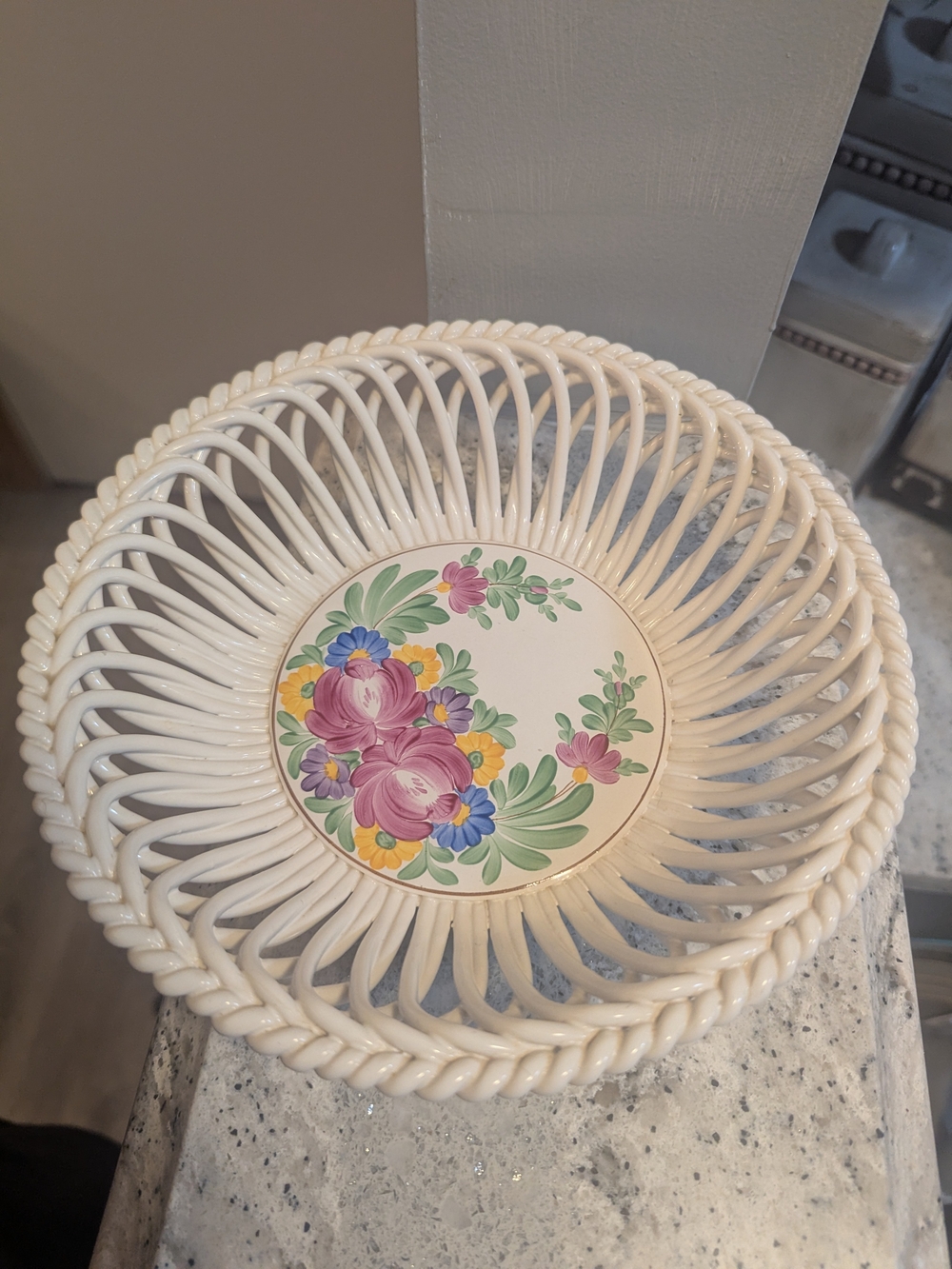 Hand Painted White Ceramic/Porcelain Rope Basket Floral Pattern Glossy 9 in
